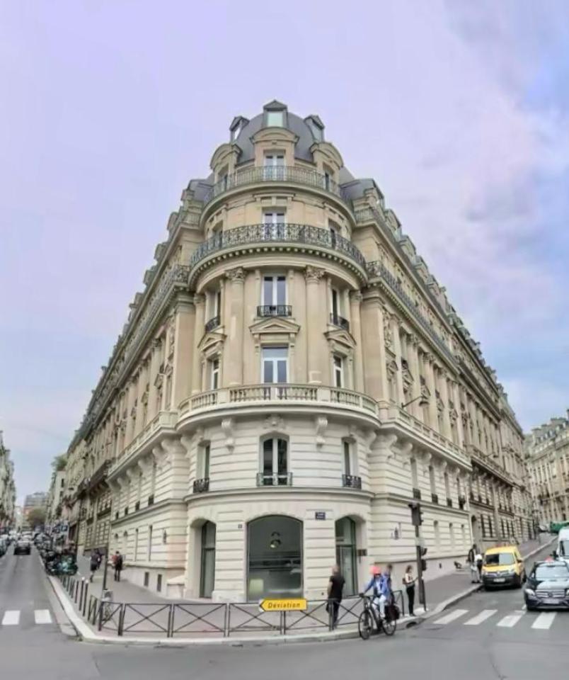 Bureau Paris 2371m² Location bureau Paris OLBUR2316815 0